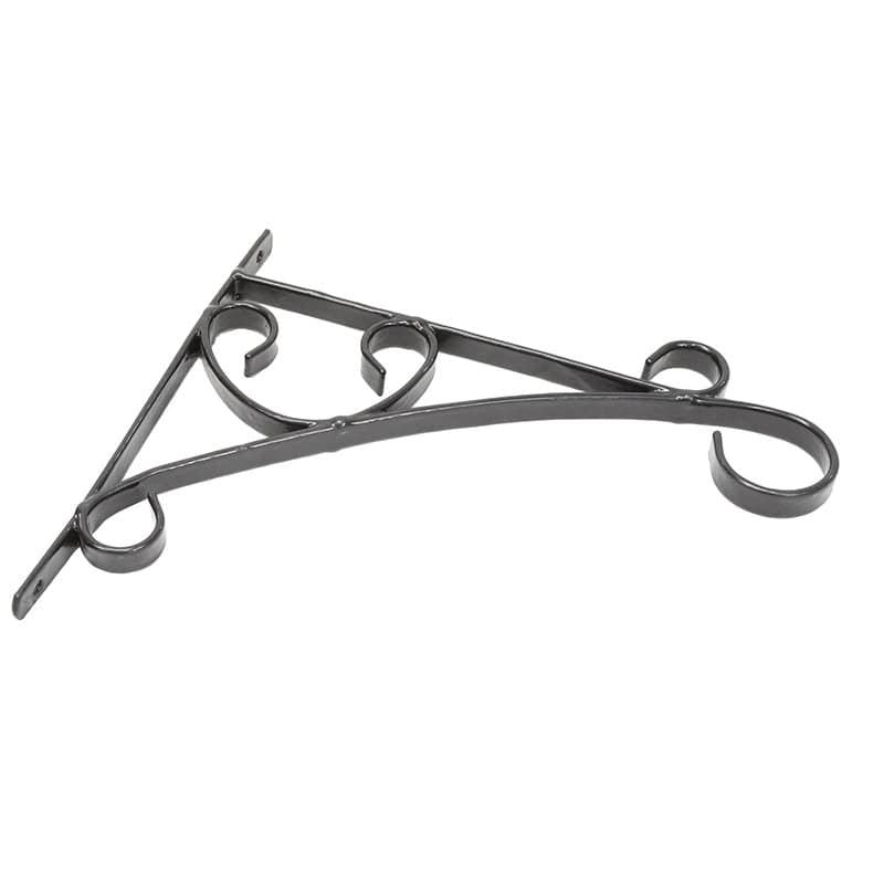 Cambridge Metal Hanging Baskets & Bracket